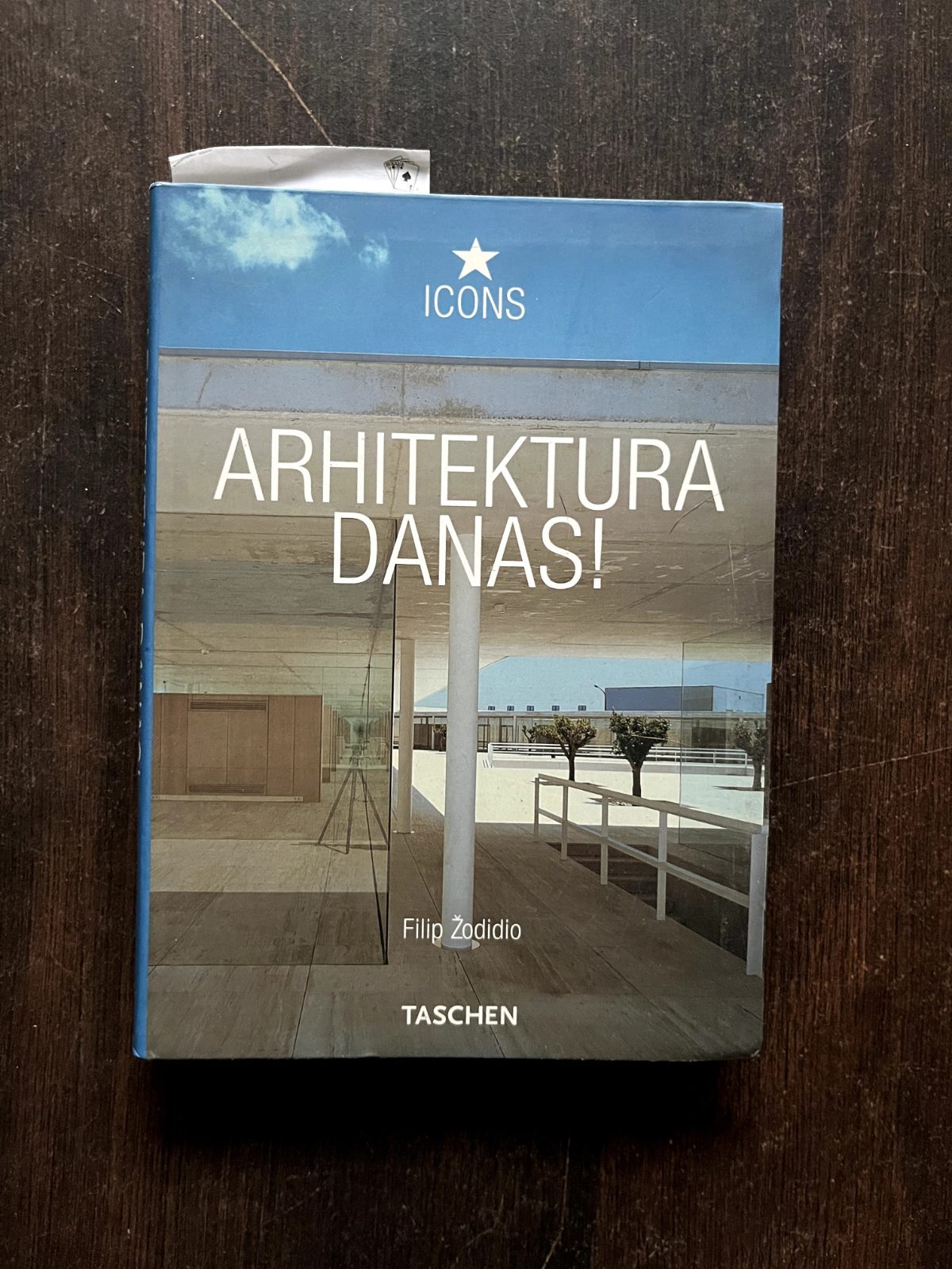 Arhitektura danas!